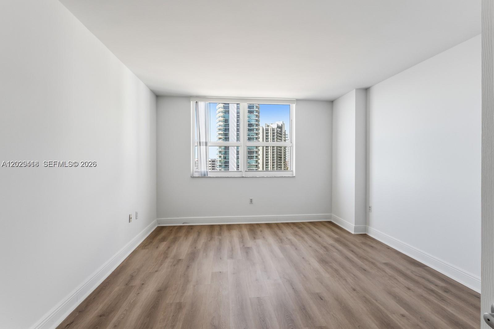 THE MARK ON BRICKELL COND - Residential Lease
