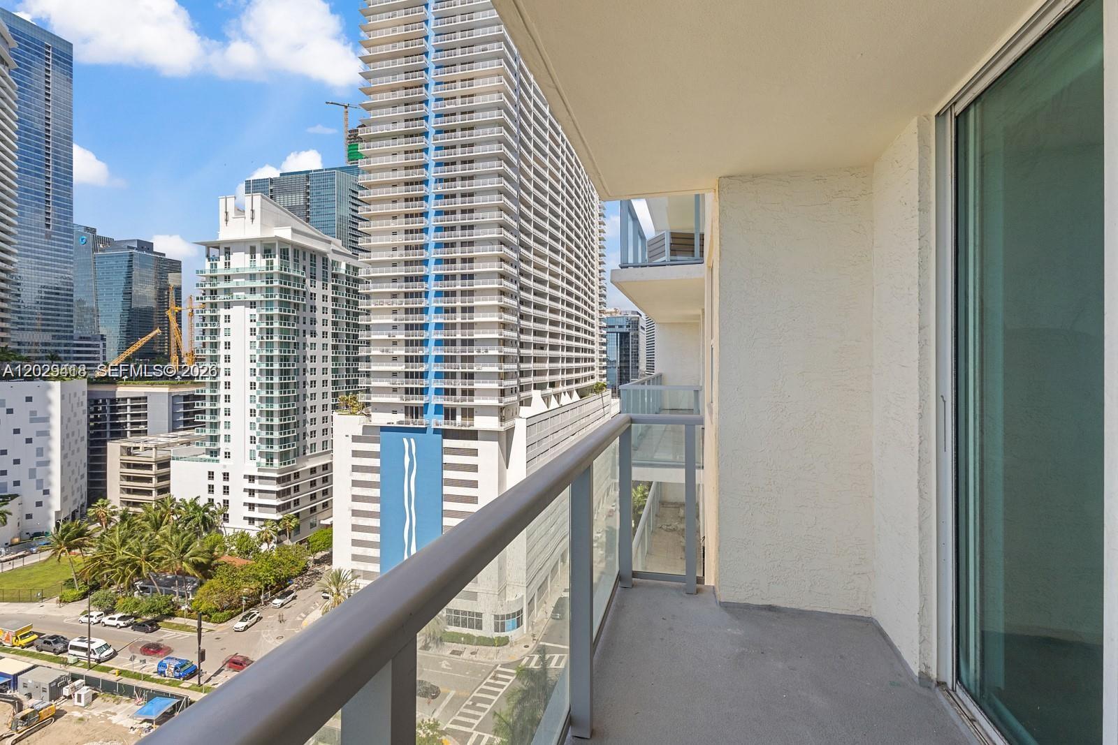 THE MARK ON BRICKELL COND - Residential Lease