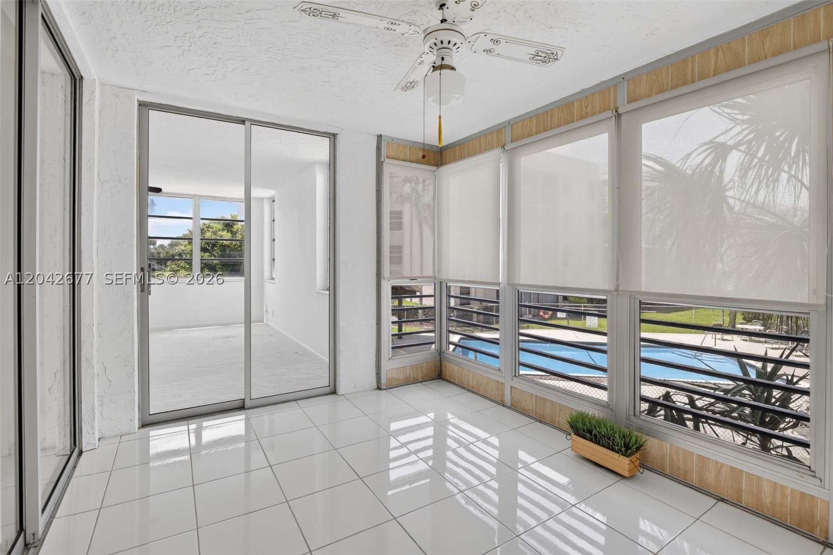 CONDO 4 OF SABAL PALM CON - Residential