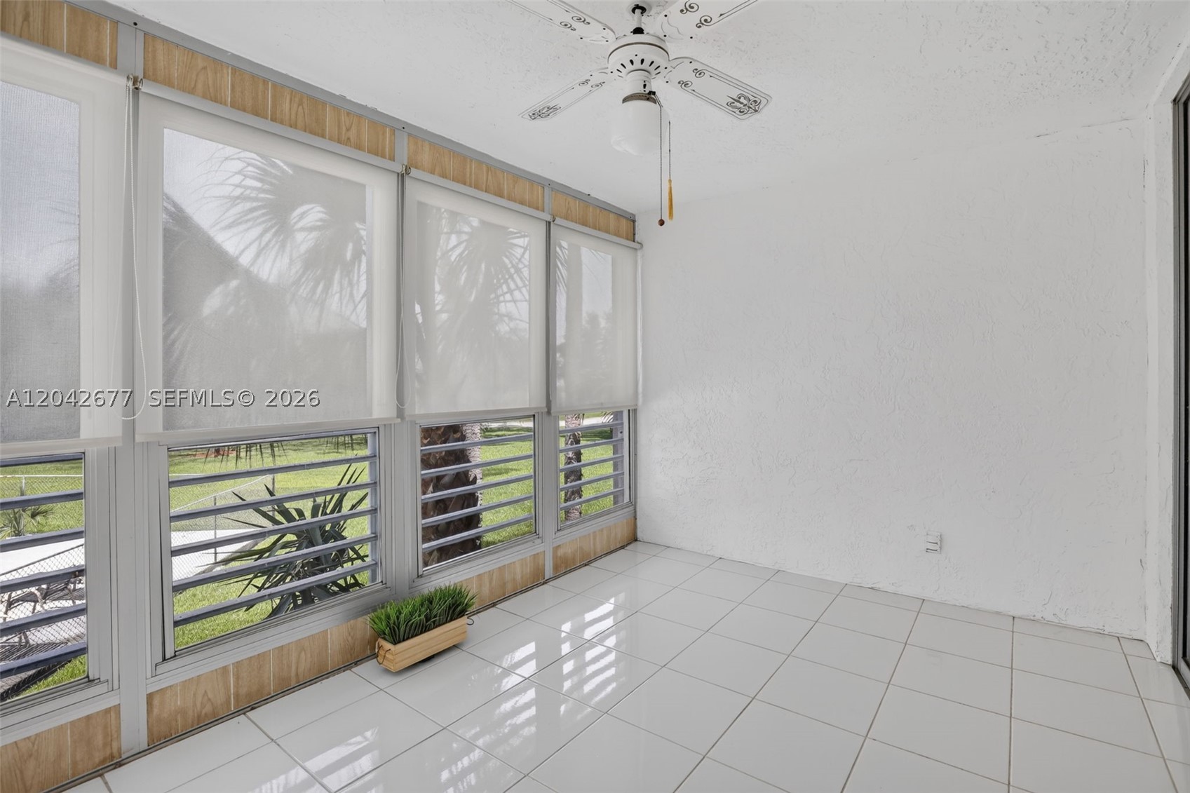 CONDO 4 OF SABAL PALM CON - Residential