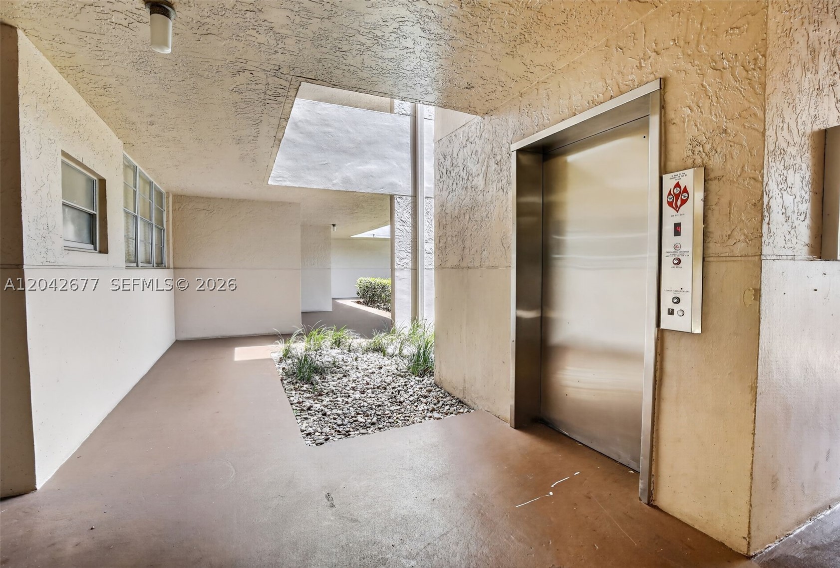 CONDO 4 OF SABAL PALM CON - Residential
