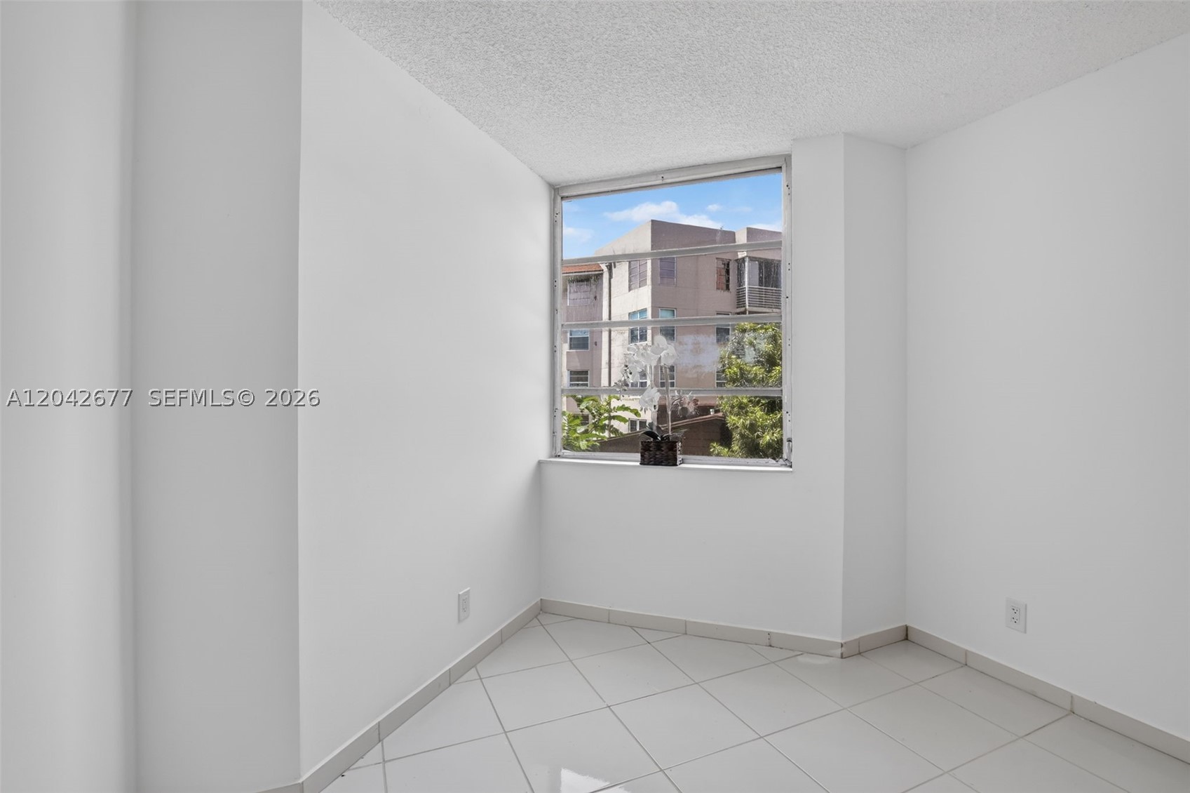 CONDO 4 OF SABAL PALM CON - Residential