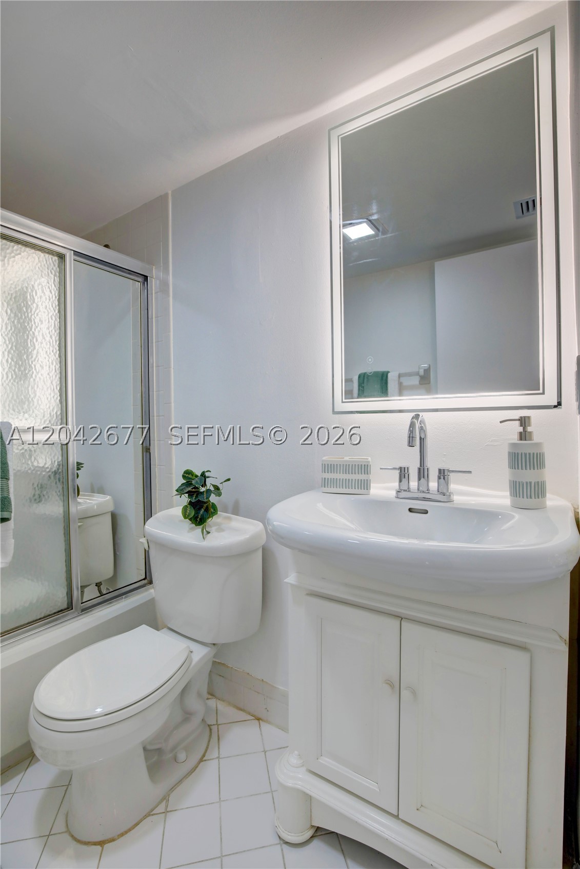 CONDO 4 OF SABAL PALM CON - Residential