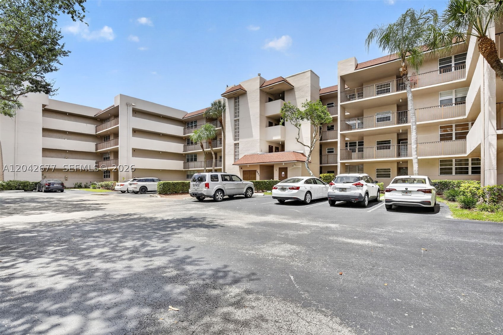 CONDO 4 OF SABAL PALM CON - Residential