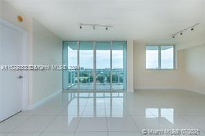 TERRAZAS RIVERPARK VILLAG - Residential