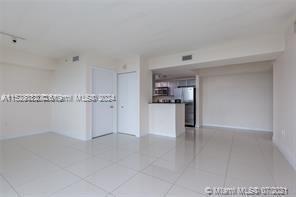 TERRAZAS RIVERPARK VILLAG - Residential