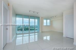 TERRAZAS RIVERPARK VILLAG - Residential