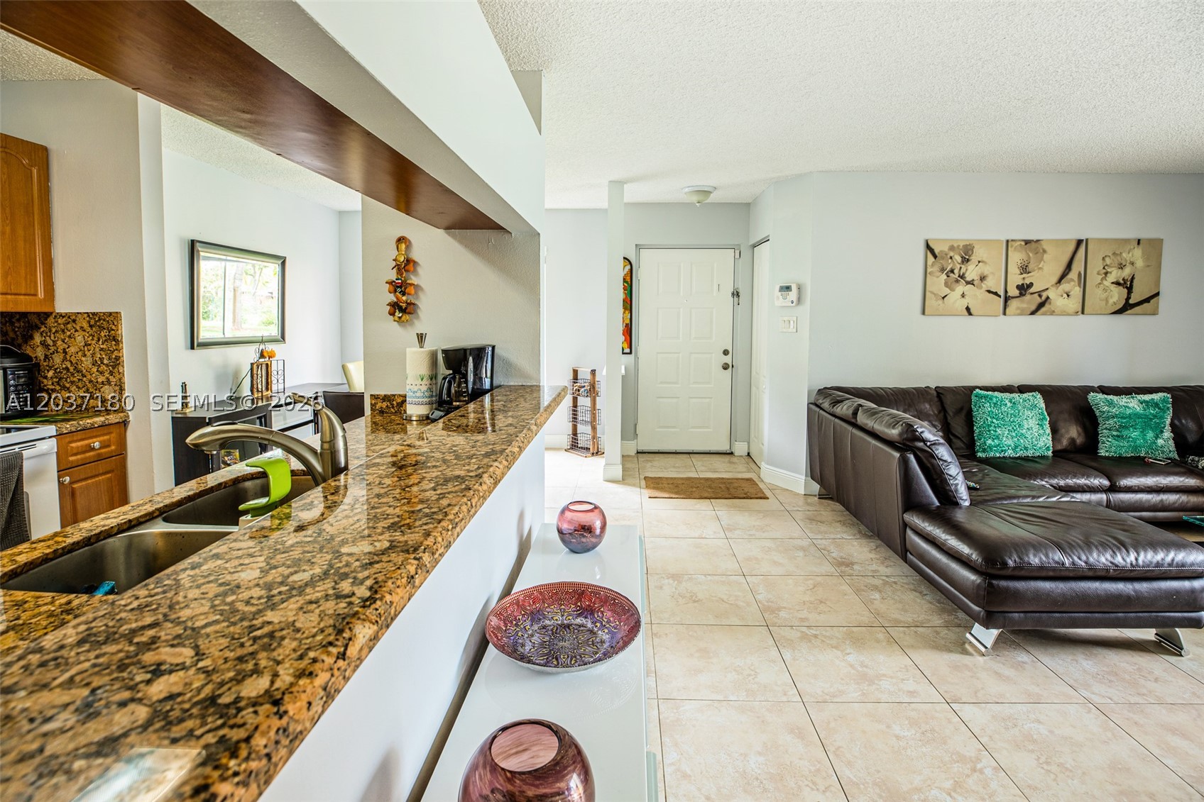 Royal Palm - Residential