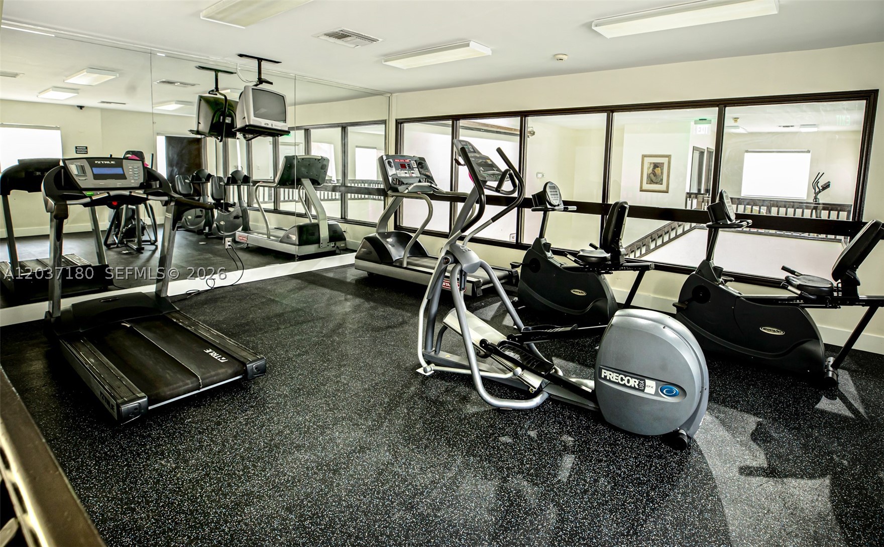 Royal Palm - Residential