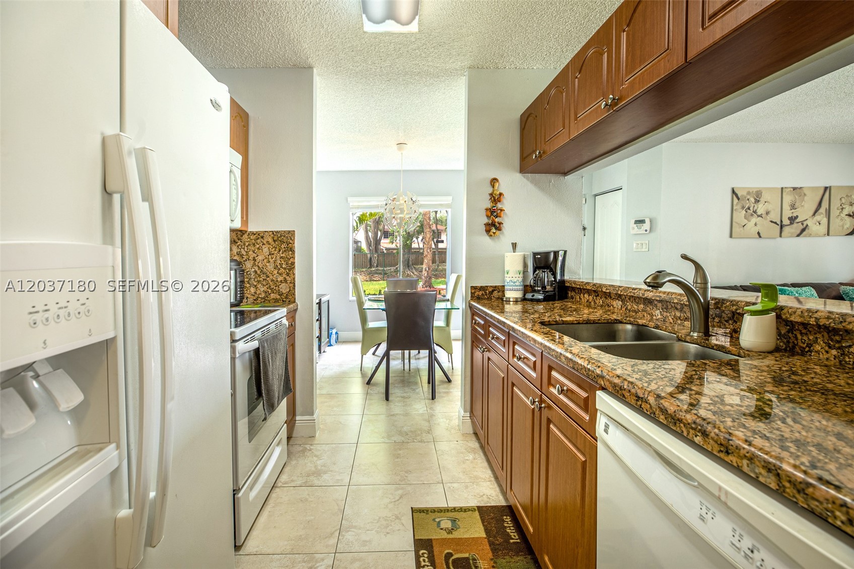 Royal Palm - Residential