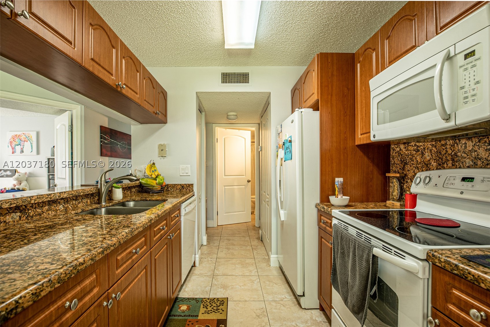 Royal Palm - Residential