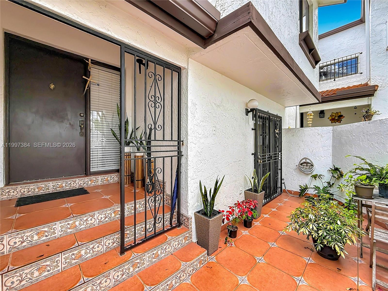 VILLA VENEZIA CONDO PH VI - Residential