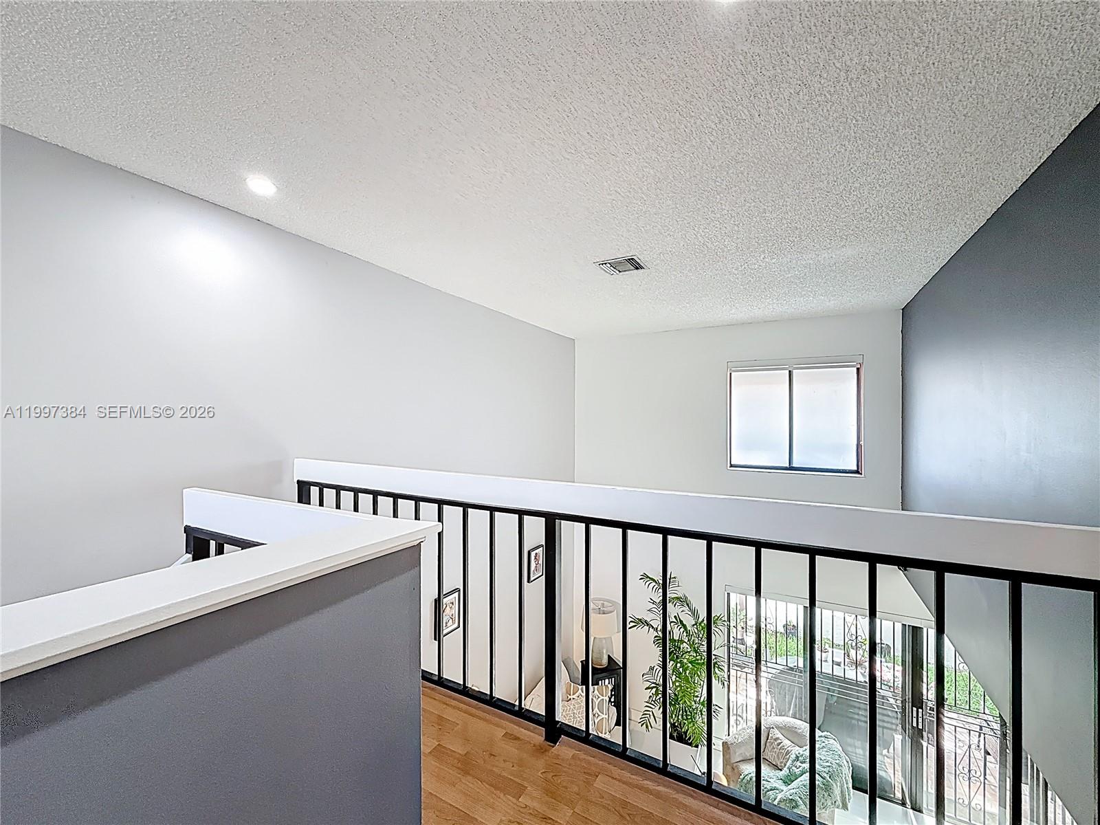 VILLA VENEZIA CONDO PH VI - Residential