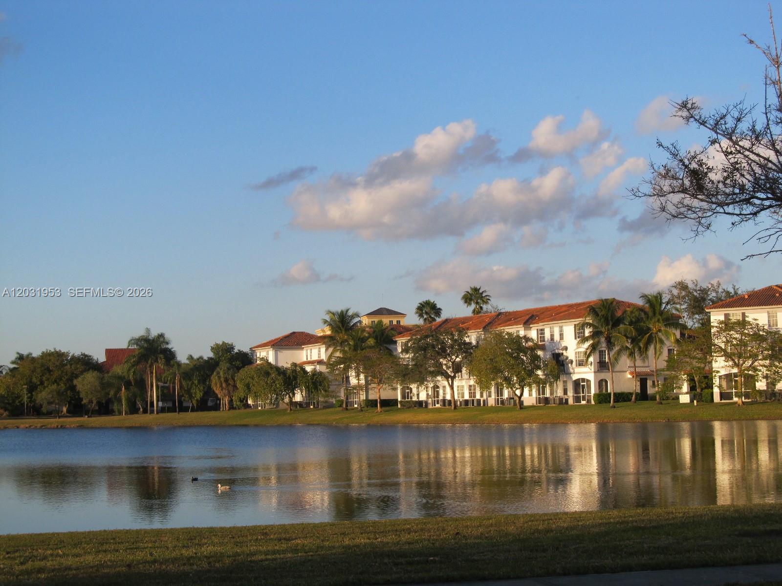 VILLAS DE TUSCANY CONDO - Residential Lease
