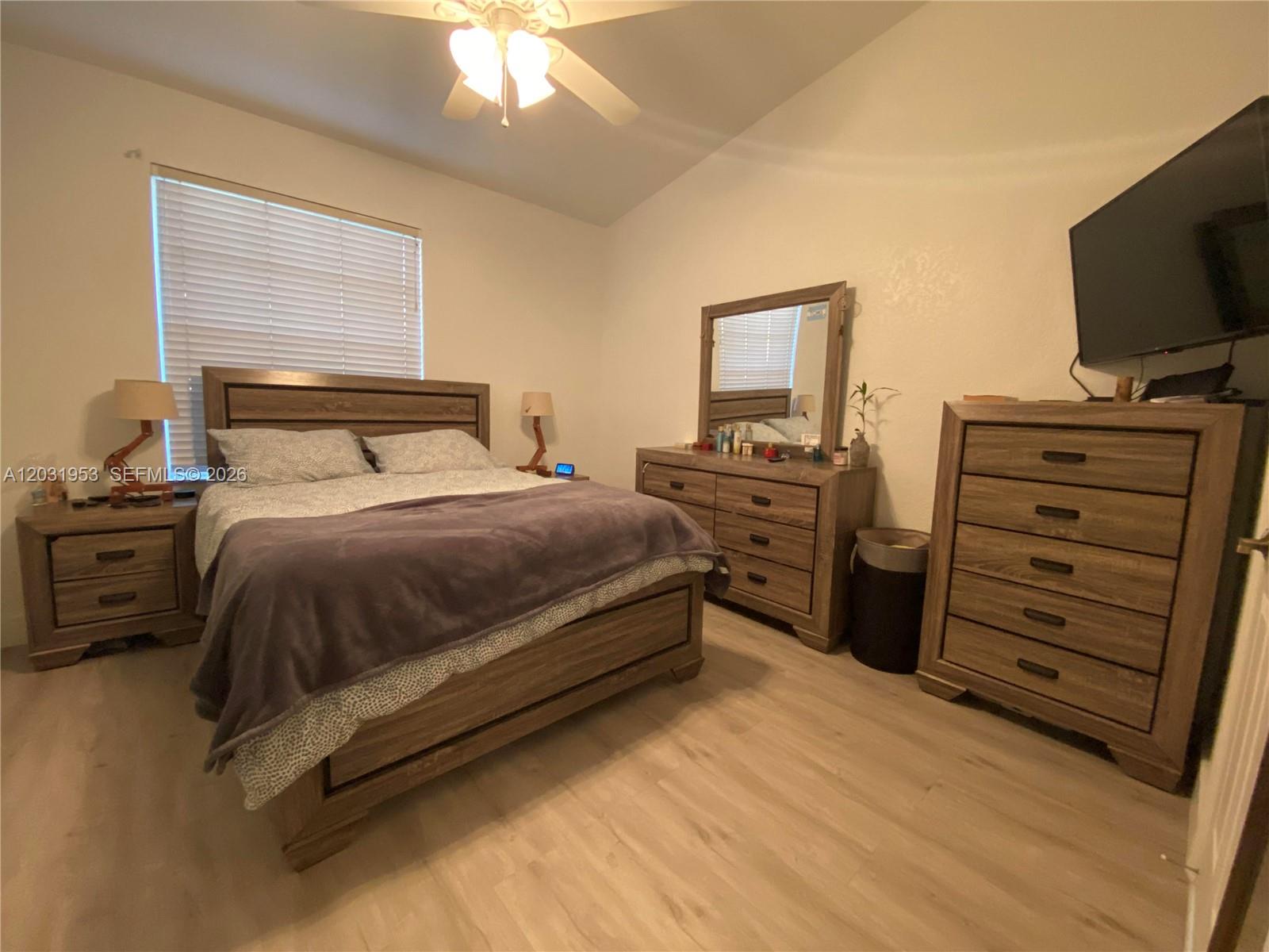 VILLAS DE TUSCANY CONDO - Residential Lease