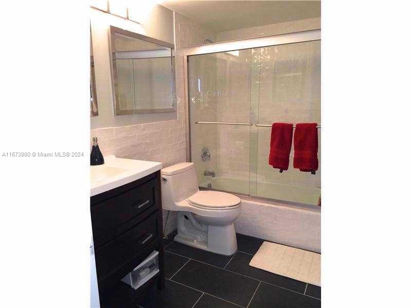 MIDDLE RIVER TOWER CONDO - Residential Lease