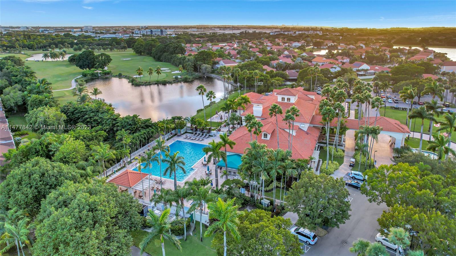 DORAL COVE - Residential