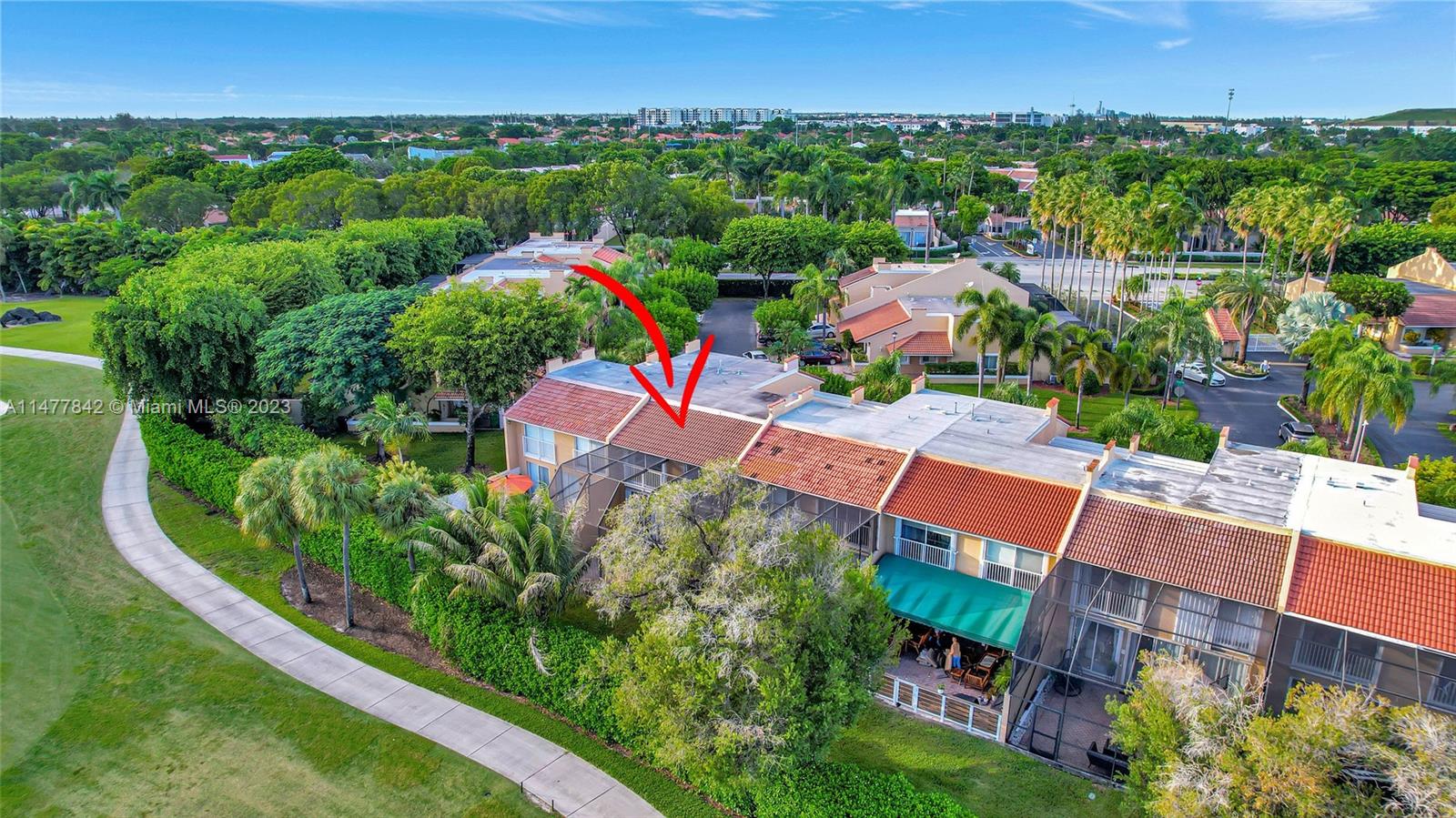 DORAL COVE - Residential