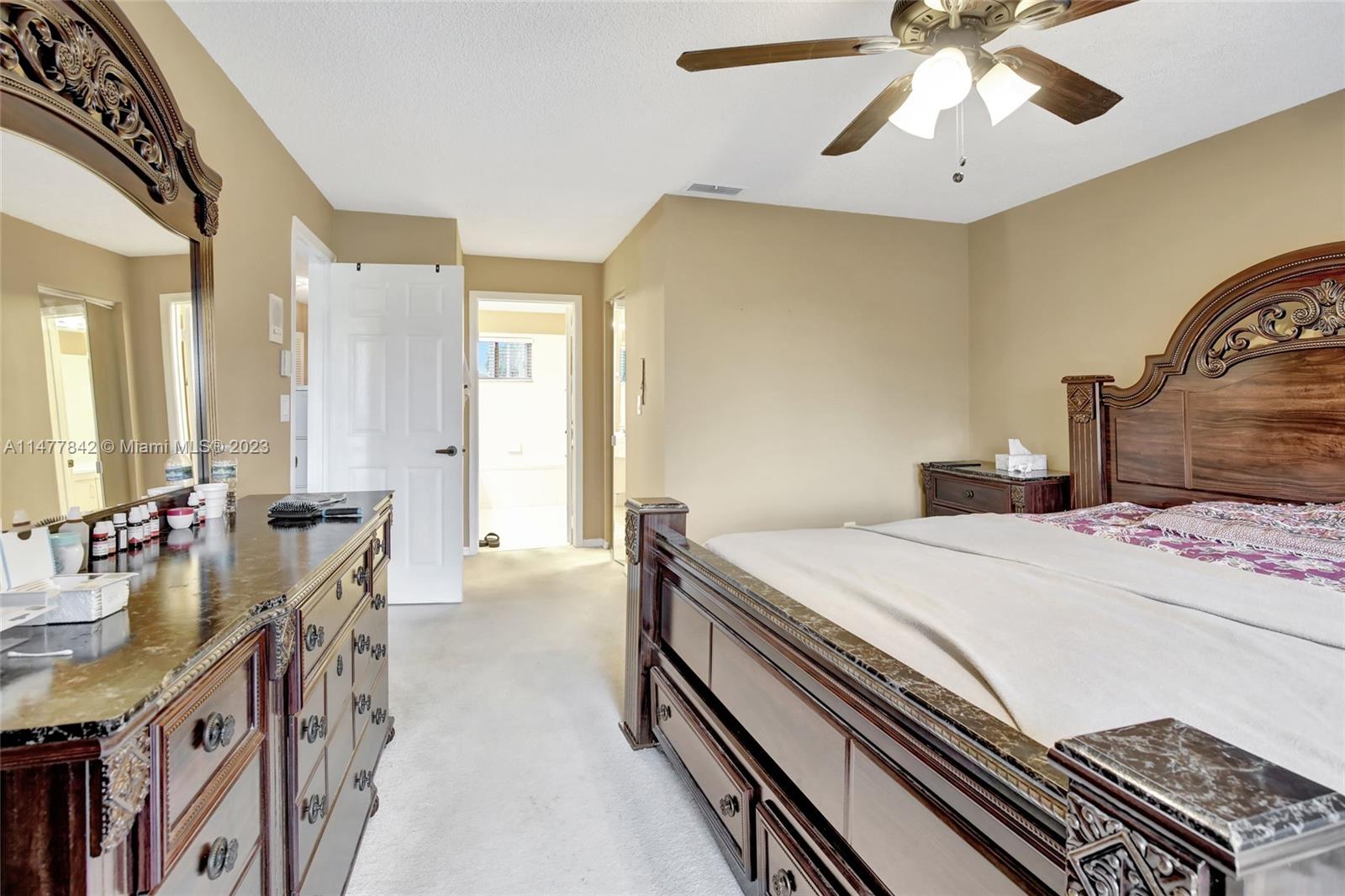 DORAL COVE - Residential