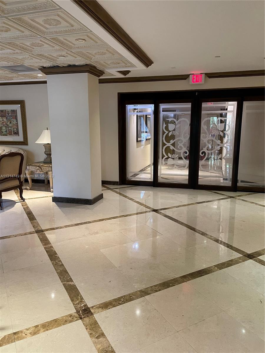 TOWER AT BISCAYNE COVE CO - Residential Lease