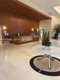 1060 BRICKELL CONDOUNIT - Residential