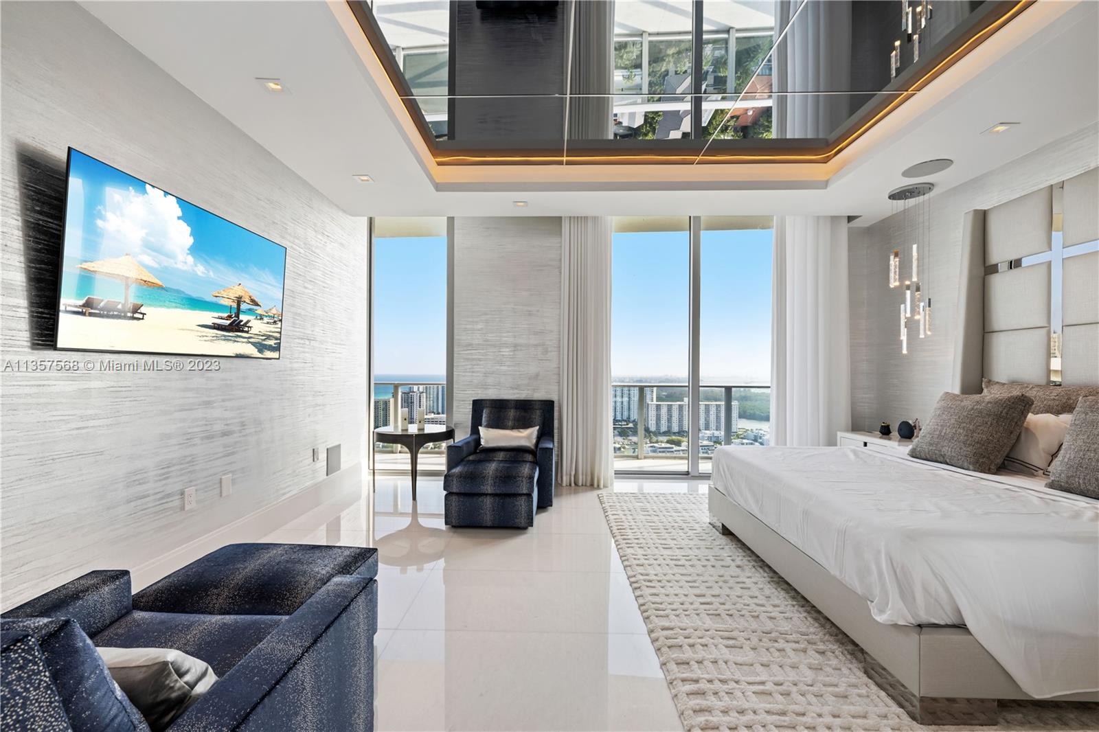 PARQUE TOWERS CONDO - Residential