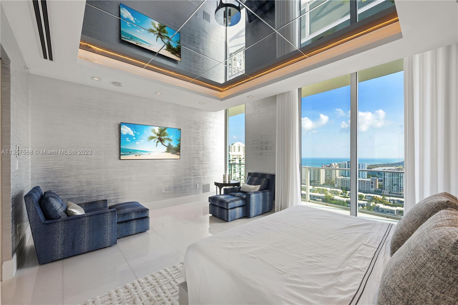 PARQUE TOWERS CONDO - Residential