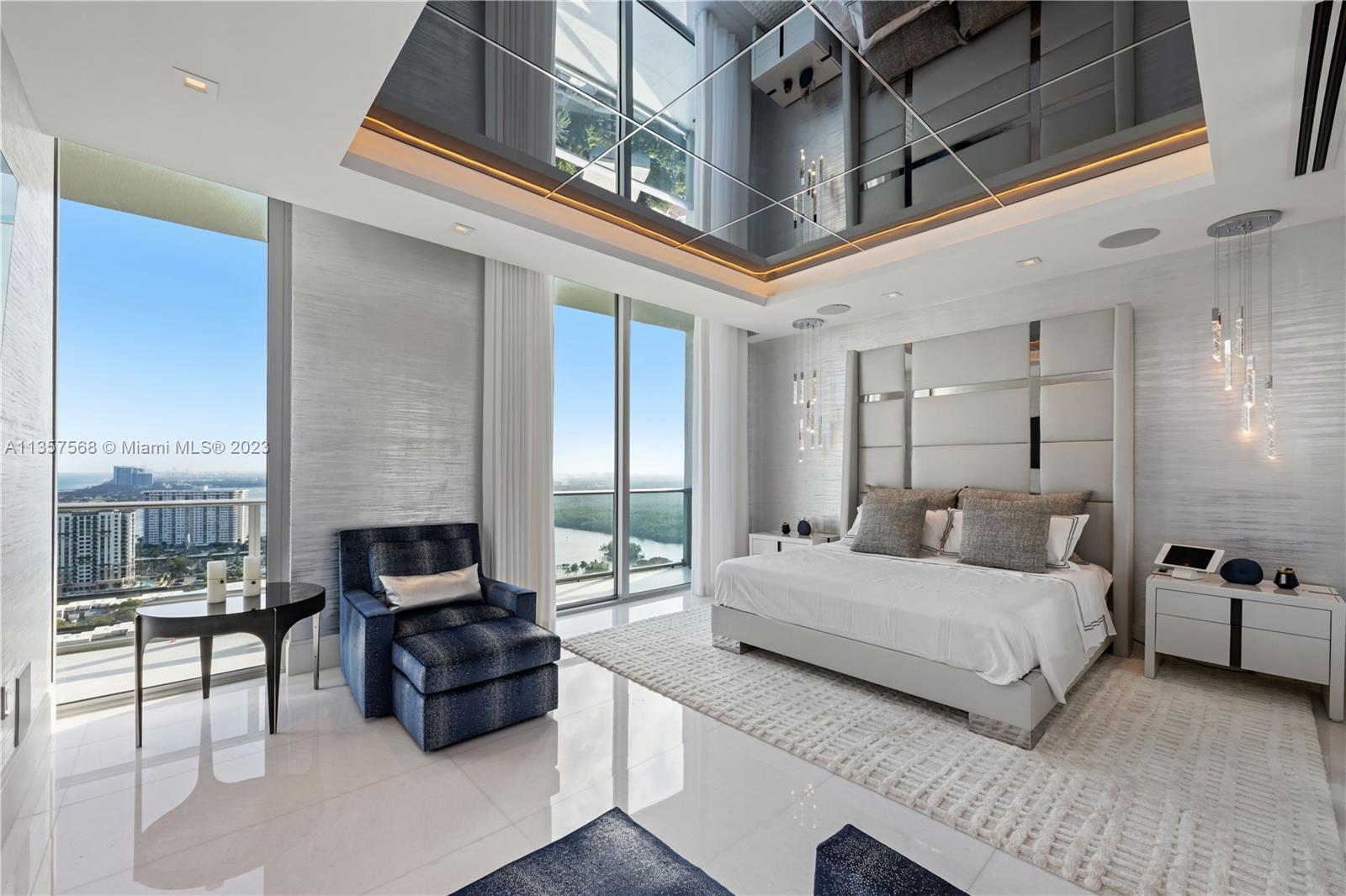 PARQUE TOWERS CONDO - Residential