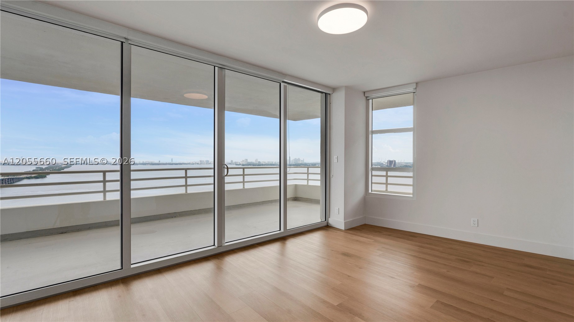 The Hamilton - Residential Lease