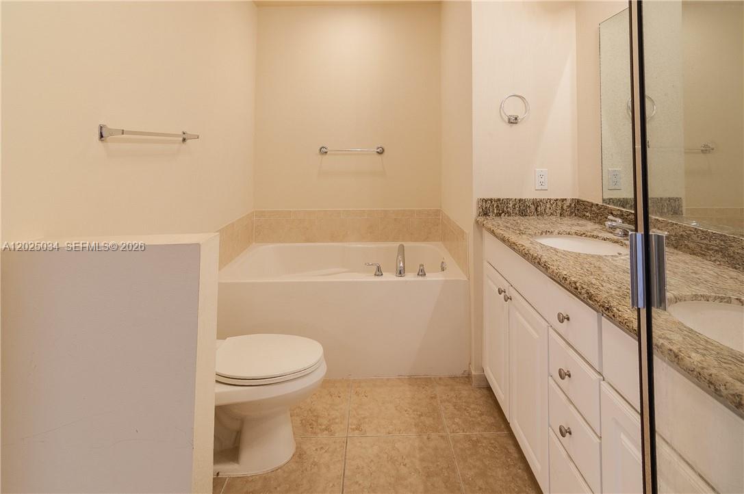 ALAQUA CONDO - Residential Lease