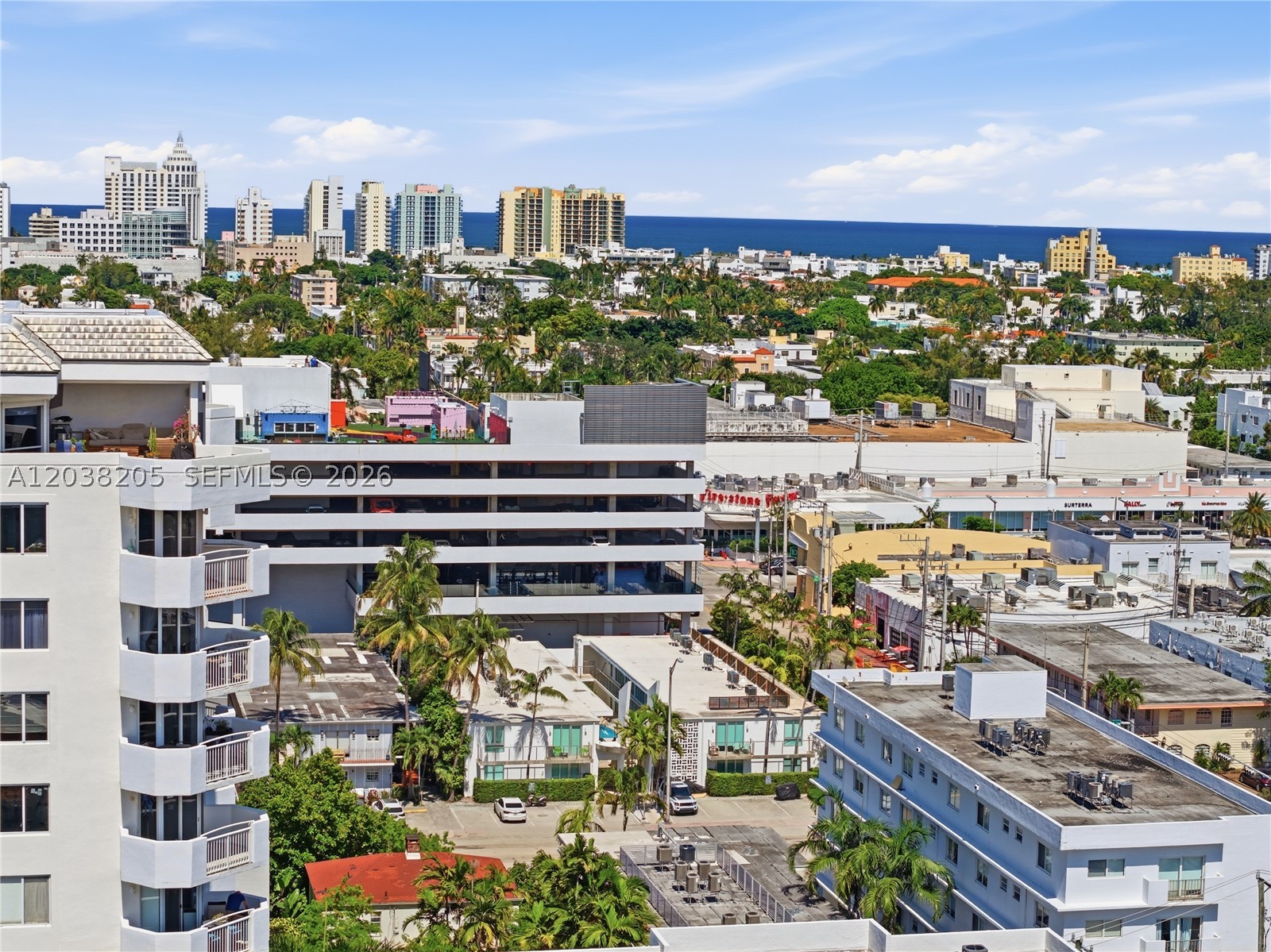 FONTANA CONDO - Residential