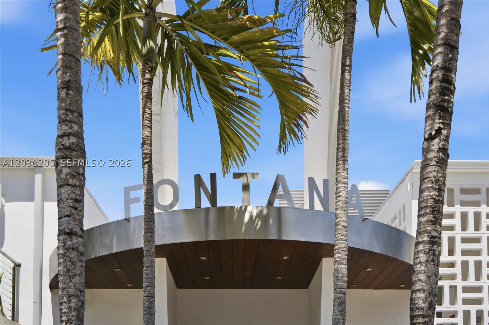 FONTANA CONDO - Residential
