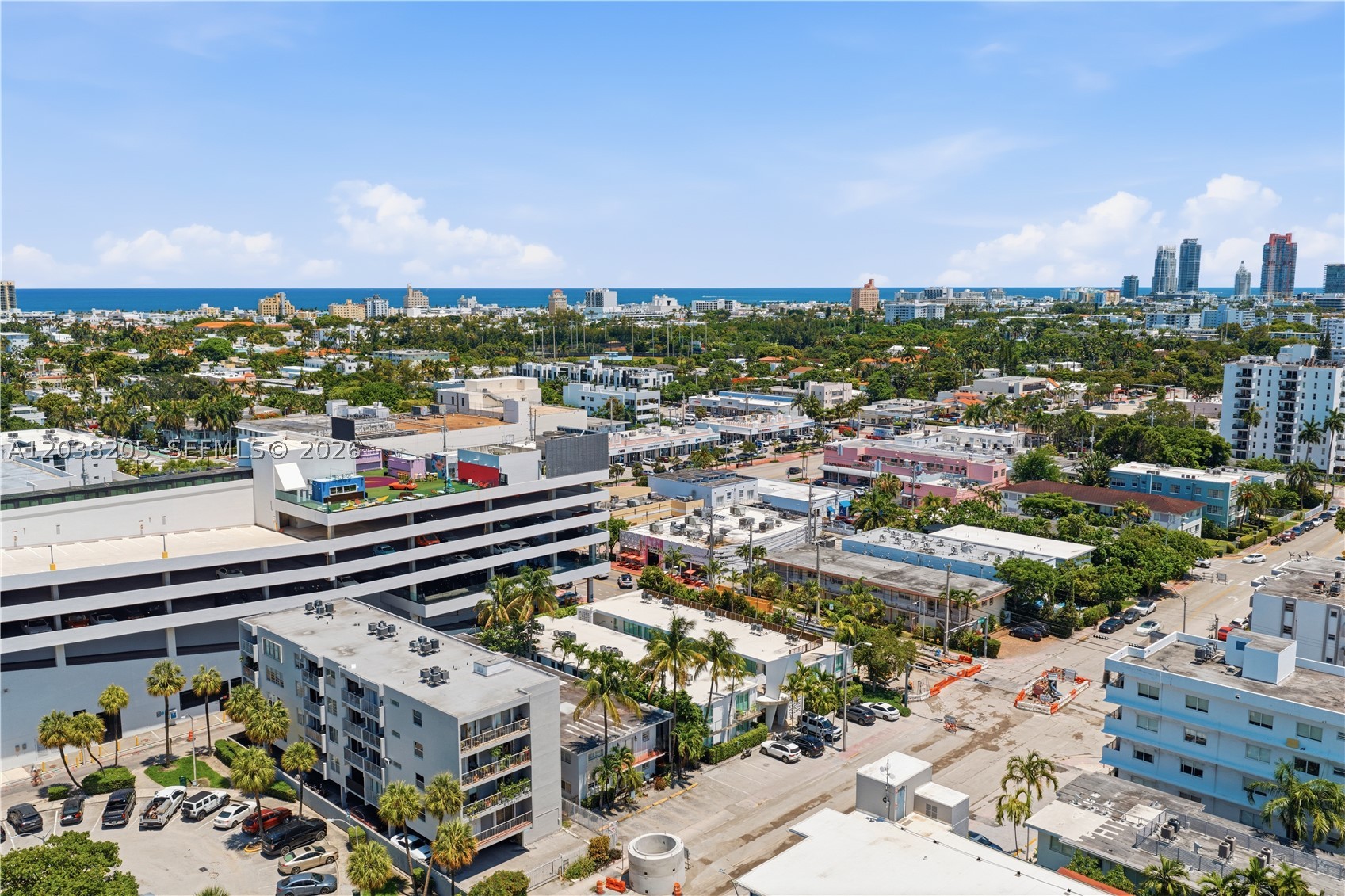 FONTANA CONDO - Residential