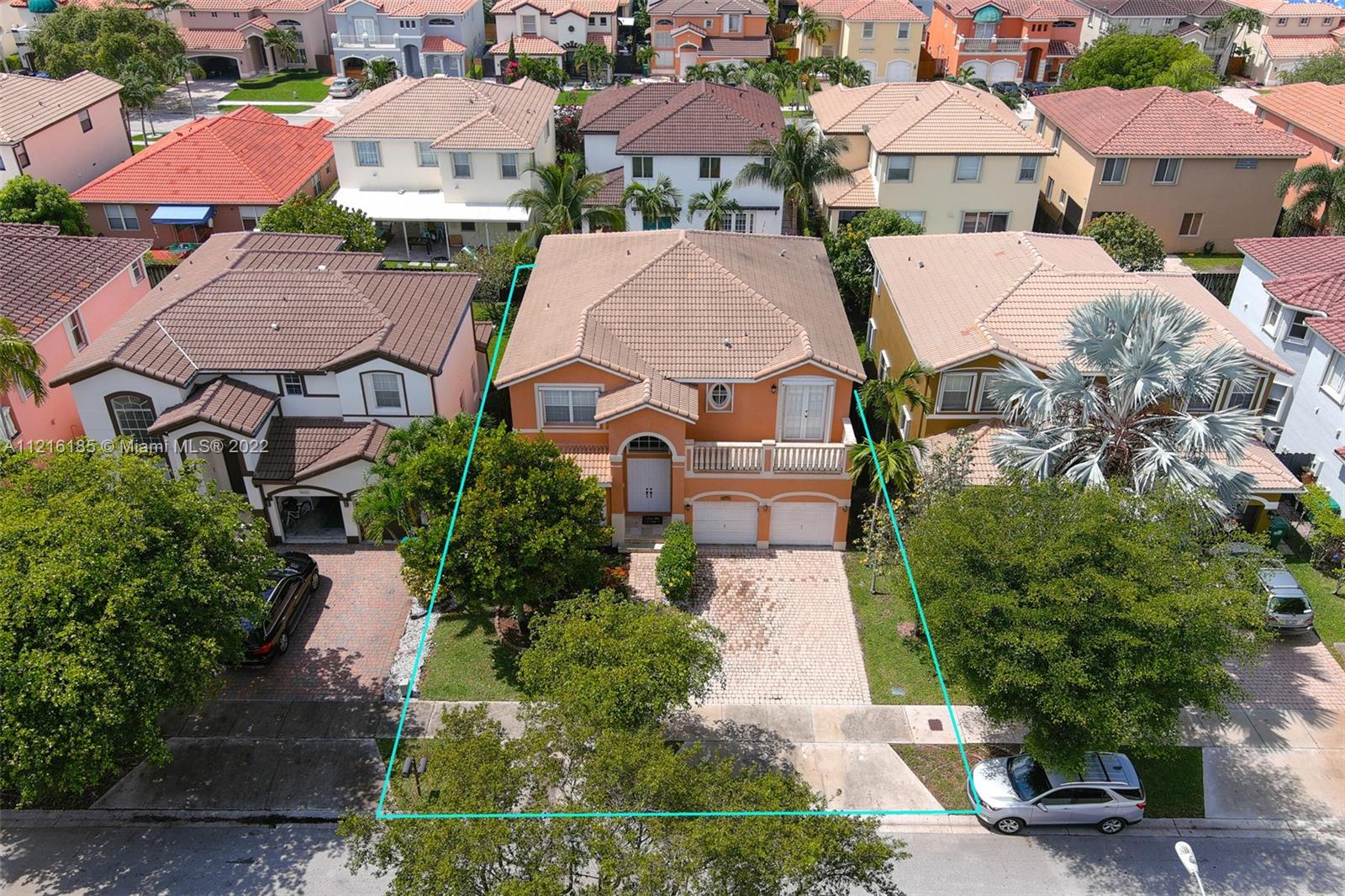 KENDALL COUNTRY ESTATES - Residential