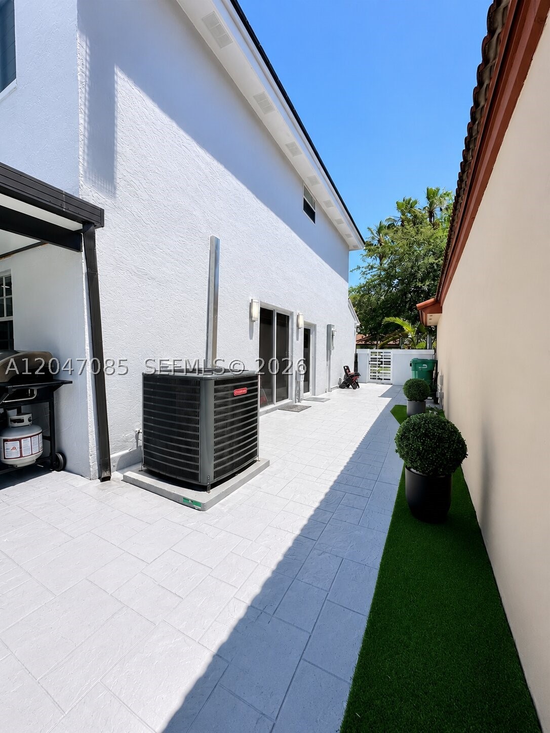 THE MOORS CLUSTER HOMES - Residential