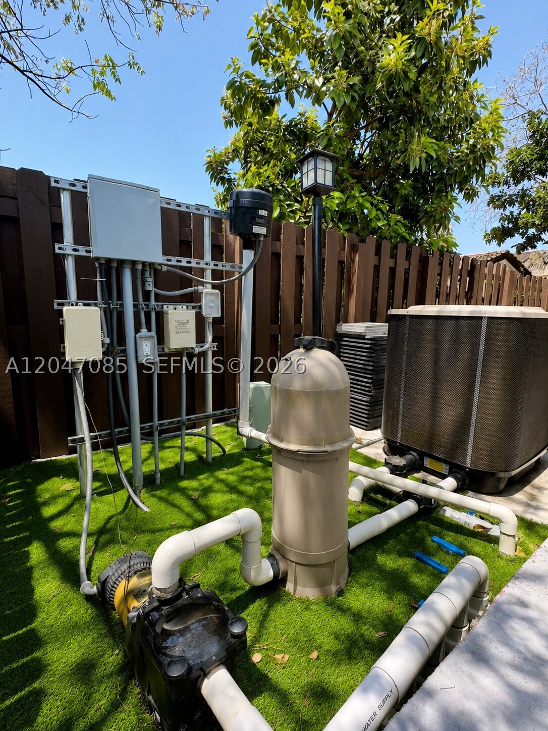 THE MOORS CLUSTER HOMES - Residential