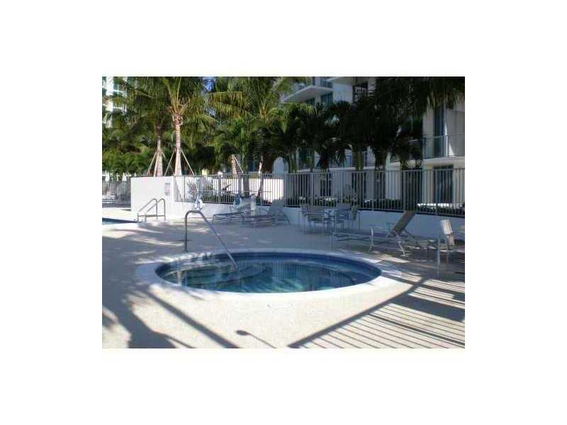 UPTOWN MARINA LOFTS CONDO - Residential Lease