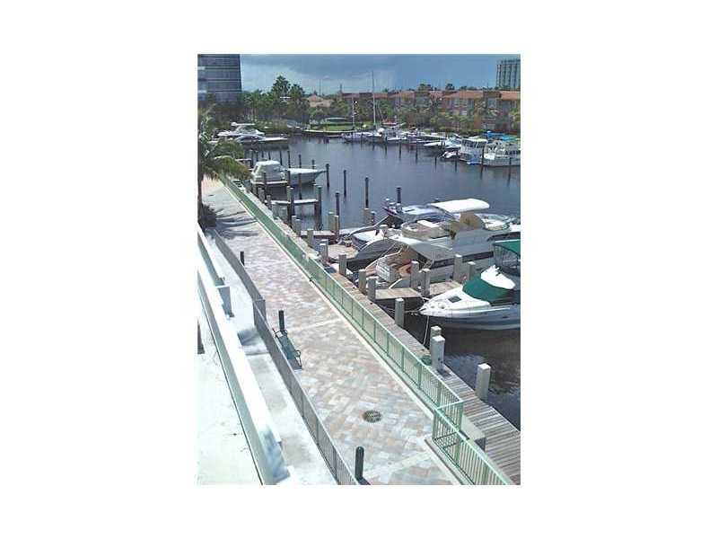 UPTOWN MARINA LOFTS CONDO - Residential Lease