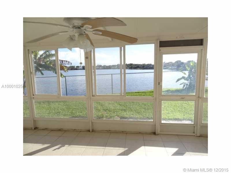 CORAL BAY - Residential Lease