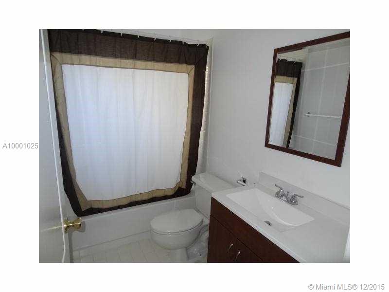 CORAL BAY - Residential Lease