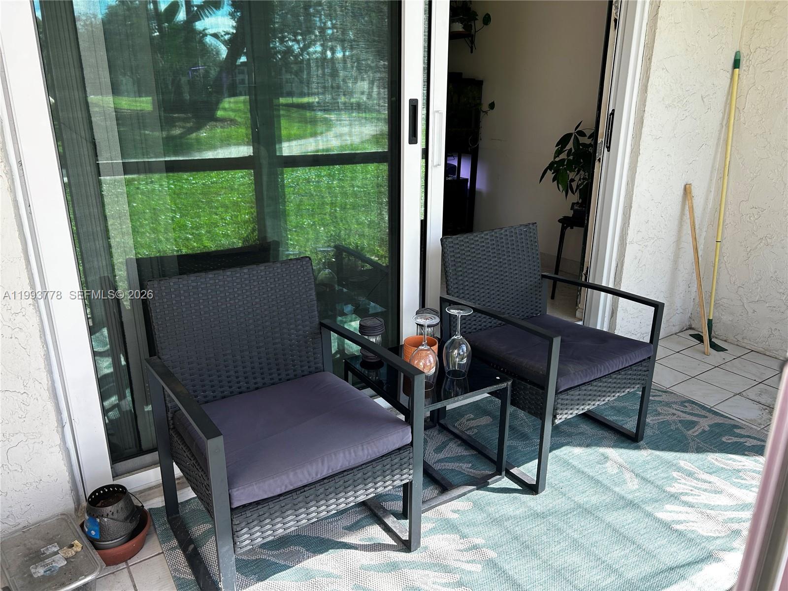 HOLLYBROOK GOLF AND - Residential