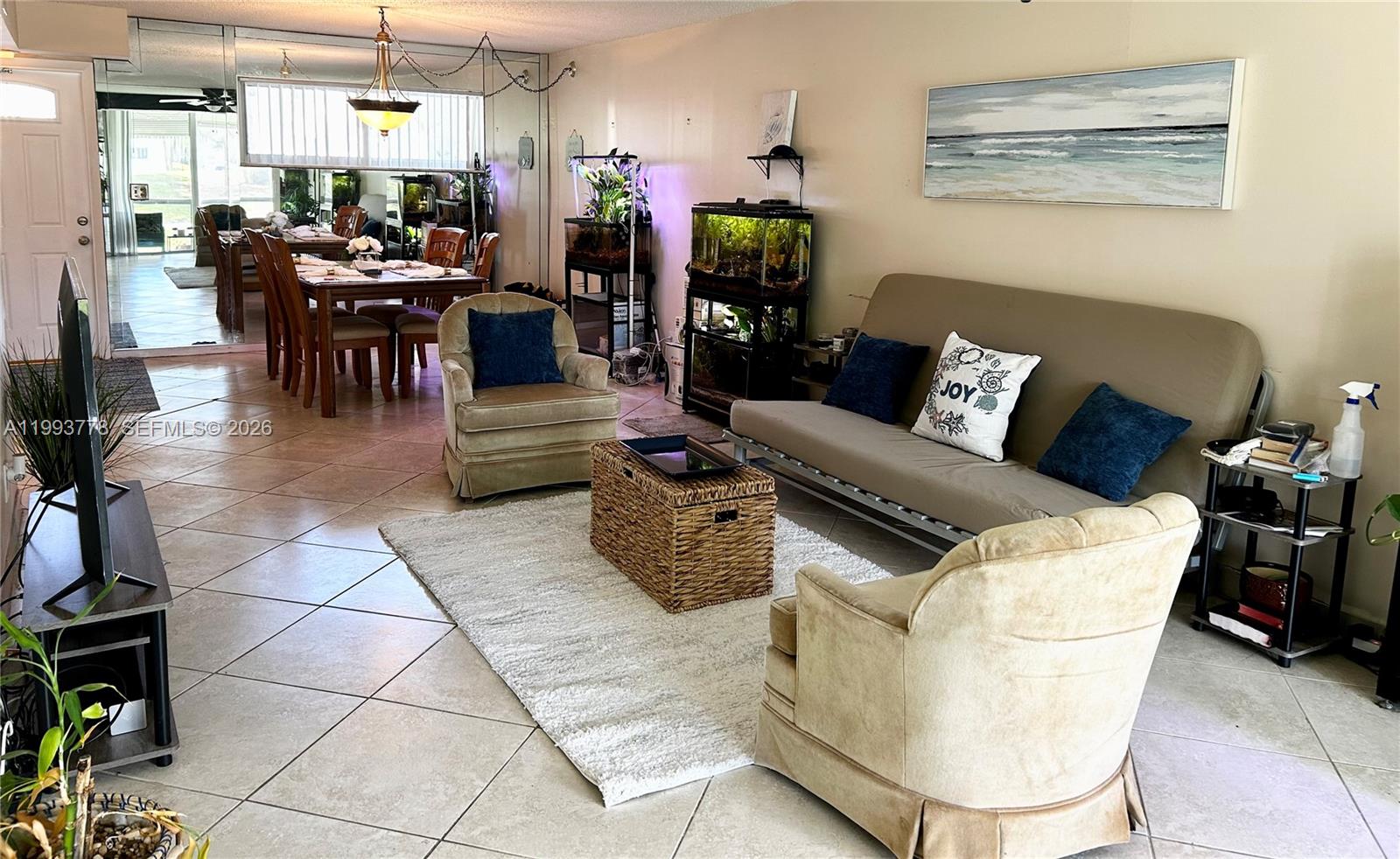 HOLLYBROOK GOLF AND - Residential