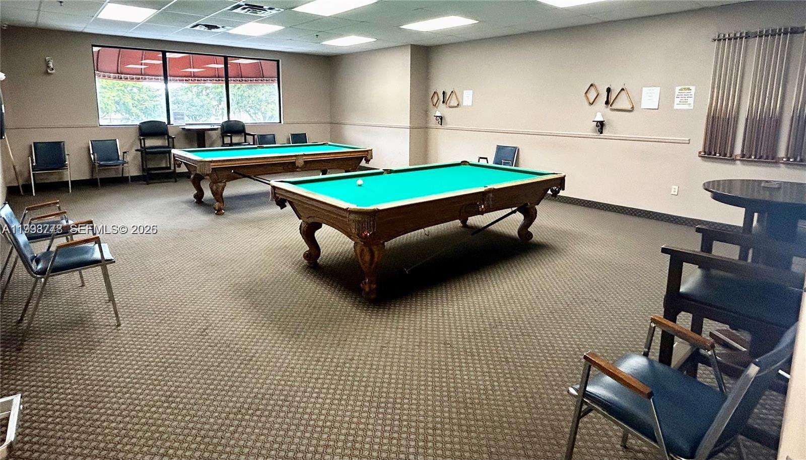 HOLLYBROOK GOLF AND - Residential