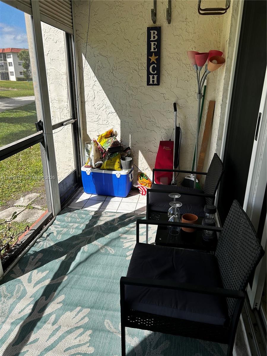 HOLLYBROOK GOLF AND - Residential