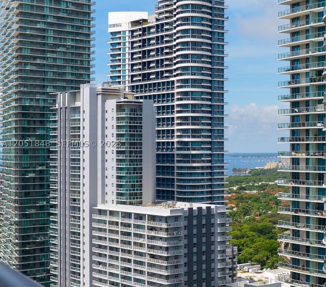 1010 BRICKELL CONDO - Residential Lease
