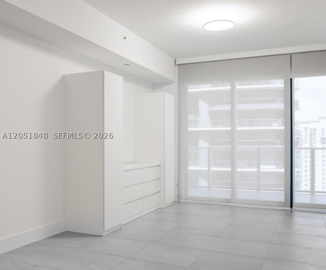 1010 BRICKELL CONDO - Residential Lease