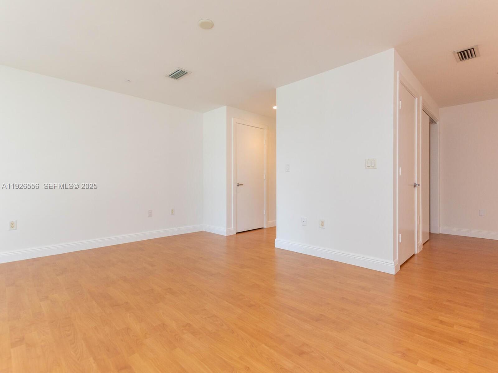 1060 BRICKELL CONDO - Residential