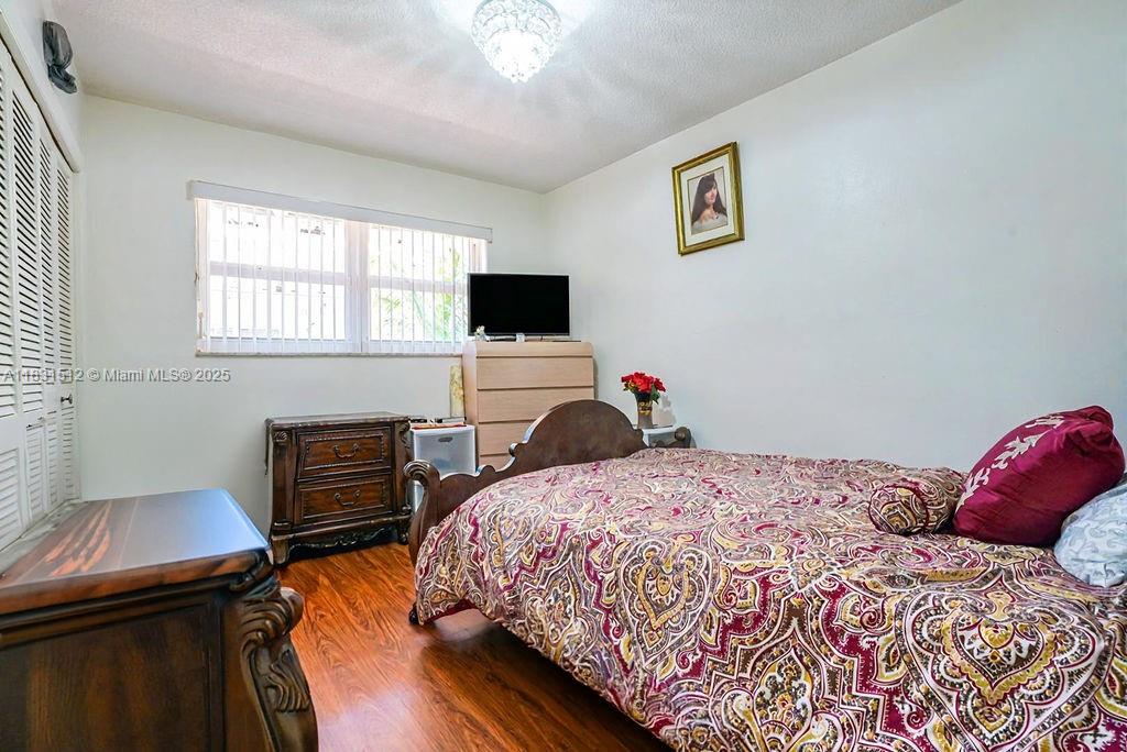 FIRST GULFSTREAM GARDEN - Residential Lease