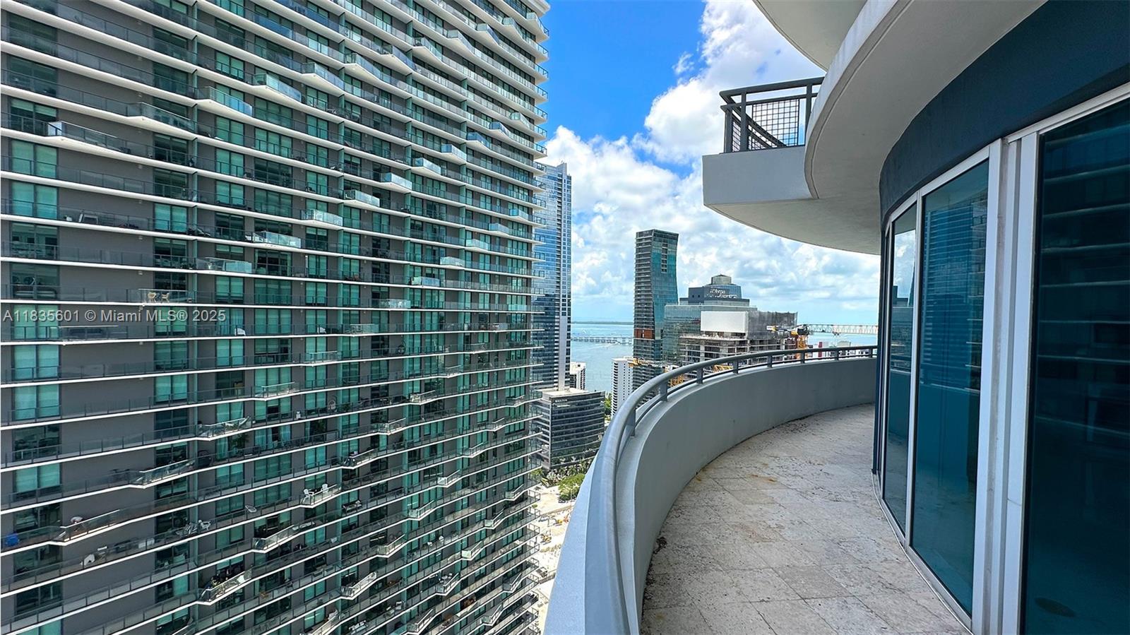 INFINITY AT BRICKELL COND - Residential Lease