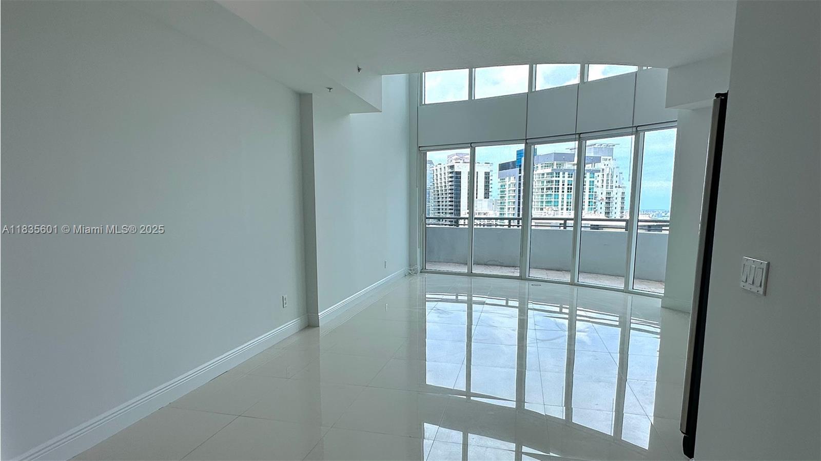 INFINITY AT BRICKELL COND - Residential Lease